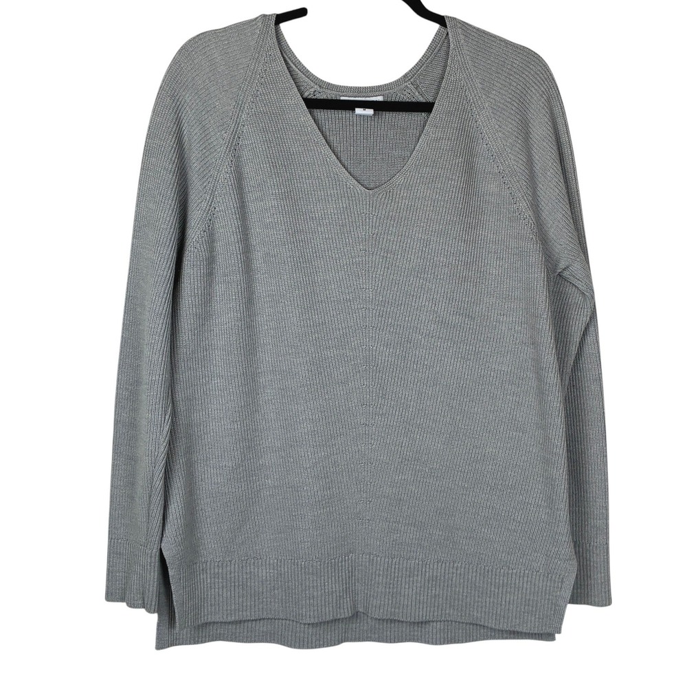 Athleta Hanover Refined V-Neck Sweater Size M Gray Merino Wool Blend